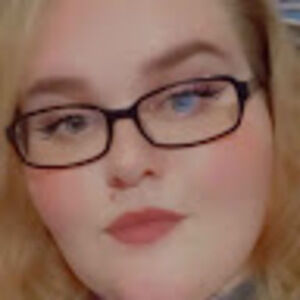 Meet your Posher, Cassondra